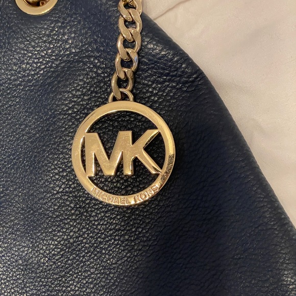 Michael Kors Leather Crossbody Bag - Picture 4 of 6